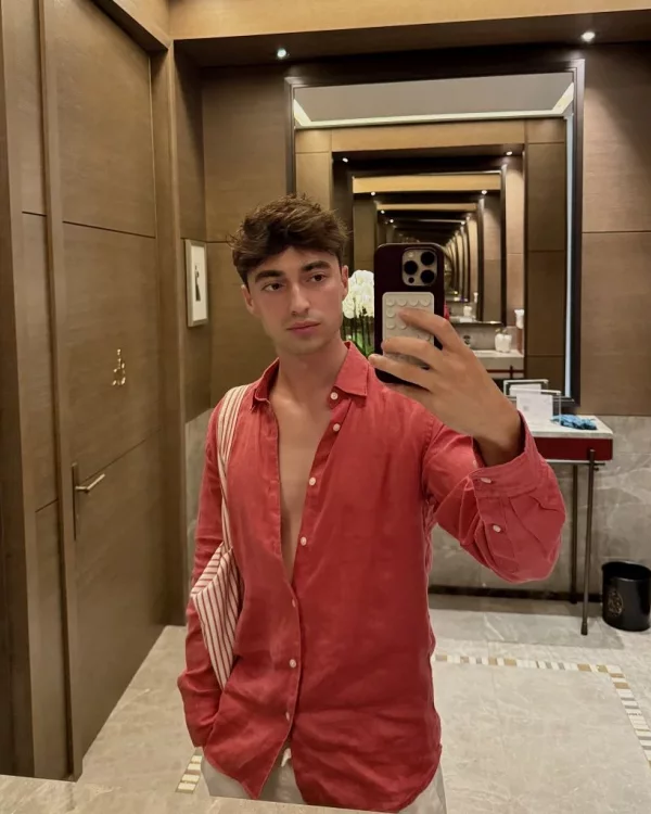 Tom photo 1, european, average, brunette, 170 cm, 65 kg, Hong Kong