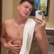Tyler photo 12, latina, average, brunette, 185 cm, 68 kg, Hong Kong