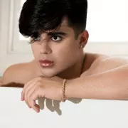 Valentin photo 3, latina, athletic, black hair, 175 cm, 72 kg, Hong Kong