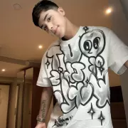 Valentino photo 3, latina, average, black hair, 178 cm, 65 kg, Hong Kong