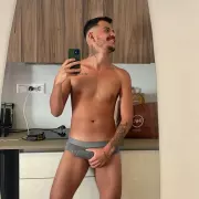 Victor photo 3, latina, athletic, black hair, 178 cm, 74 kg, Hong Kong