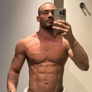 Vidal photo 36, latina, athletic, black hair, 175 cm, 74 kg, Hong Kong