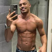 Vidal photo 51, latina, athletic, black hair, 175 cm, 74 kg, Hong Kong