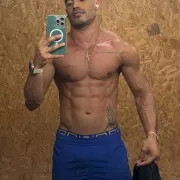 Vidal photo 58, latina, athletic, black hair, 175 cm, 74 kg, Hong Kong