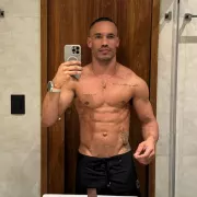 Vidal photo 68, latina, athletic, black hair, 175 cm, 74 kg, Hong Kong