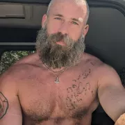 Viking photo 2, european, curvy, brunette, 183 cm, 95 kg, Hong Kong