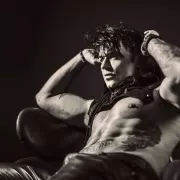 Vince photo 10, latina, athletic, brunette, 185 cm, 83 kg, Hong Kong