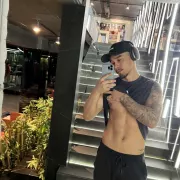 Vinicius photo 21, latina, athletic, brunette, 183 cm, 79 kg, Hong Kong