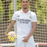 Vinicius photo 28, latina, athletic, brunette, 183 cm, 79 kg, Hong Kong