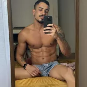 Vitor photo 16, latina, athletic, black hair, 188 cm, 83 kg, Hong Kong