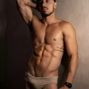 Vitor photo 28, latina, athletic, black hair, 188 cm, 83 kg, Hong Kong