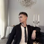 Vladislav photo 1, latina, slim, brunette, 180 cm, 58 kg, Hong Kong
