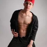 Wilder photo 2, latina, average, black hair, 178 cm, 63 kg, Hong Kong