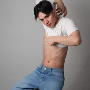 Wilder photo 4, latina, average, black hair, 178 cm, 63 kg, Hong Kong