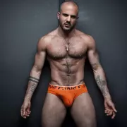 Yarin photo 18, european, athletic, blonde hair, 180 cm, 79 kg, Hong Kong