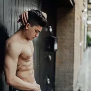 Zac photo 12, latina, curvy, black hair, 178 cm, 83 kg, Hong Kong
