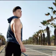 Zac photo 15, latina, curvy, black hair, 178 cm, 83 kg, Hong Kong