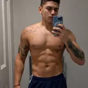 Zac photo 3, latina, curvy, black hair, 178 cm, 83 kg, Hong Kong