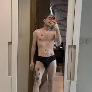 Zarussi photo 8, european, average, blonde hair, 180 cm, 65 kg, Hong Kong