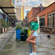 Alexa photo 7, latina, average, blonde hair, 161 cm, 52 kg, Medium bust, Hong Kong