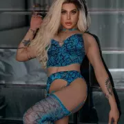 Aurora photo 1, latina, average, blonde hair, 174 cm, 65 kg, Large bust, Hong Kong