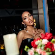 Clara photo 40, asian, average, brunette, 167 cm, 61 kg, Large bust, Hong Kong