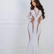 Emiliana photo 33, european, athletic, black hair, 170 cm, 68 kg, Large bust, Hong Kong