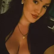 Flora photo 14, european, curvy, blonde hair, 174 cm, 79 kg, Medium bust, Hong Kong