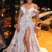 Isabela photo 37, asian, athletic, black hair, 161 cm, 63 kg, Medium bust, Hong Kong