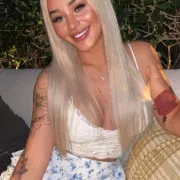Kelsey photo 64, european, curvy, blonde hair, 170 cm, 77 kg, Large bust, Hong Kong