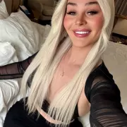 Kelsey photo 69, european, curvy, blonde hair, 170 cm, 77 kg, Large bust, Hong Kong