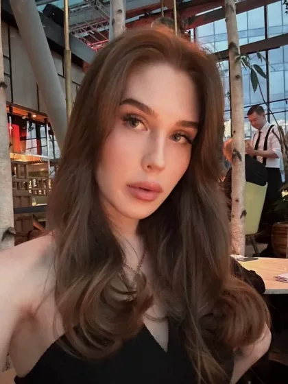 Kseniya photo 1, european, slim, brunette, 178 cm, 58 kg, Medium bust, Hong Kong